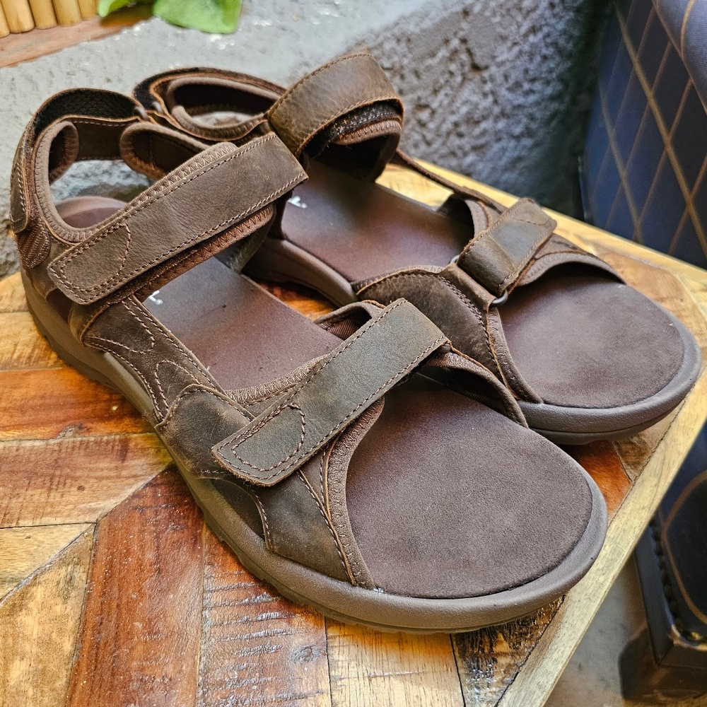 Merrell Men's Sandspur 2 Convert Sandals Size 14, worn once